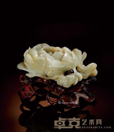  清乾隆·青白玉雕牡丹形水洗 长12.5cm