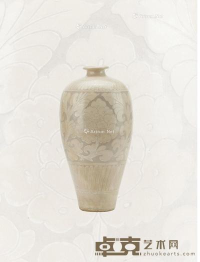  北宋·磁州窑白地剔花梅瓶 高37cm；口径6.5cm