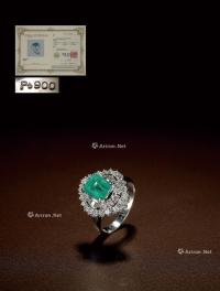  铂金及祖母绿钻石戒指