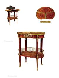  1905年制 路易十五样式“蝴蝶式”黄檀木和桃花芯木粉妆桌
