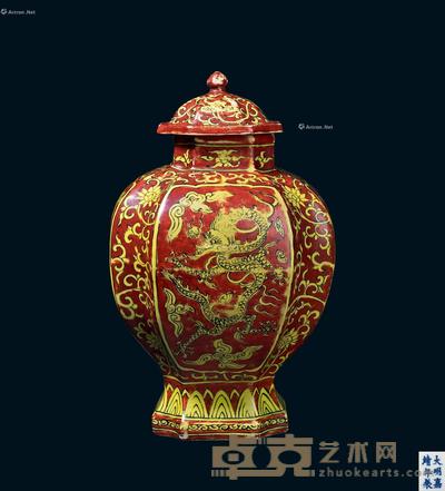 * 明代 红釉底龙凤纹盖罐（四棱开光） 高22cm