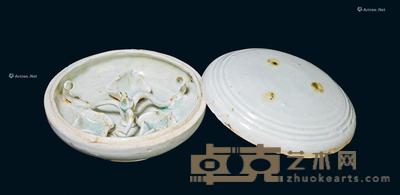* 明以前 影青褐点彩捧盒 高5.5cm;直径13cm
