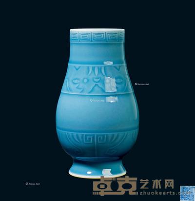 * 清代 天青釉夔纹尊 高15cm;直径5.3cm;底直径5.8cm