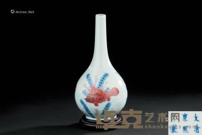  清代 青花釉里红鱼藻纹长颈瓶 直径11.2cm；高24.2cm 