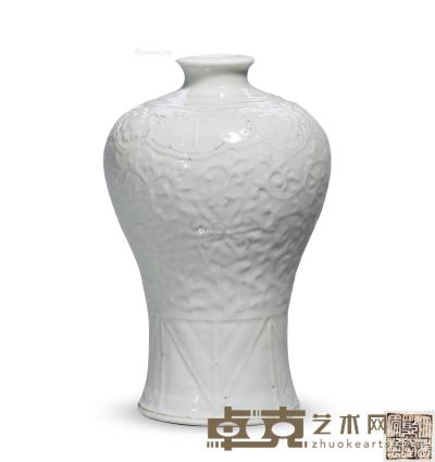 * 清 白釉印花梅瓶 高18cm