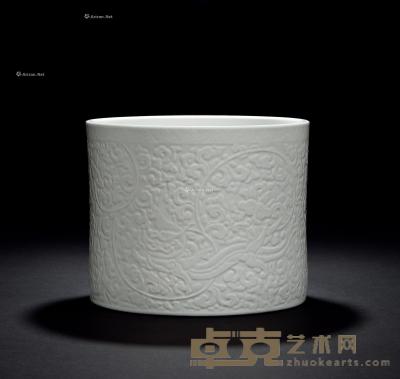  清康熙 白釉螭龙灵芝纹笔海 直径19.7cm