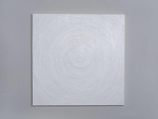 蔡坚《PMMA-拼接-圆》 100x100cm，木板丙烯，2018