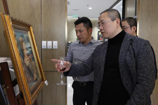 世鳌国际CEO刘天飚和中央美院教授路昊探讨艺术欣赏