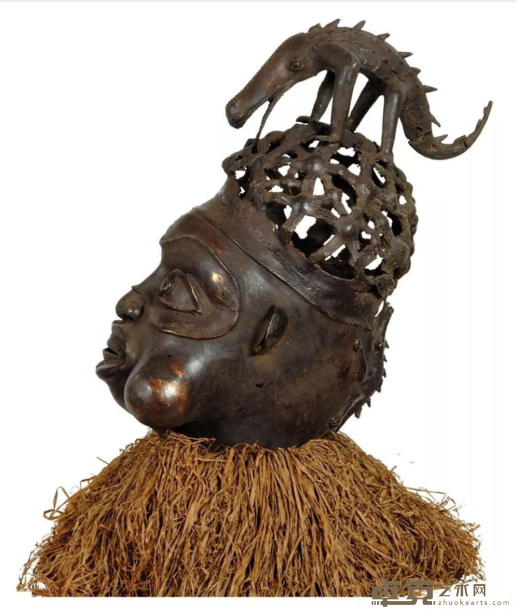 《酋长的仪式用面具》 喀麦隆巴姆 1900年前 铜