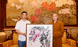 李俊花鸟画作品展在无锡灵山梵宫举行