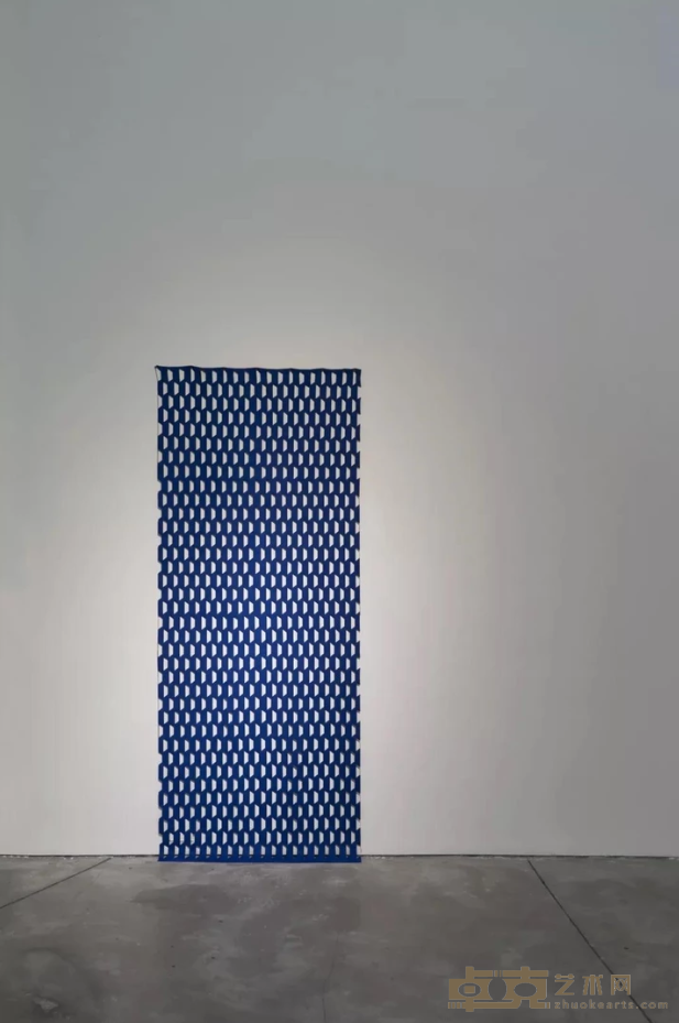 《小说景观－悬挂物六》 毕蓉蓉 192x80cm 2016年 布面激光切割