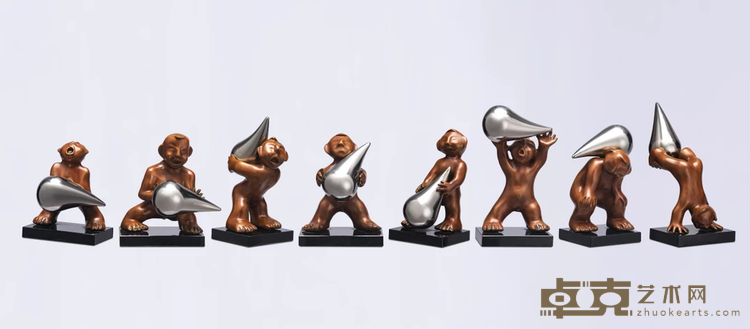 《憨豆豆的故事3（抬、抱、扛、推、拖、举、背、蹬）》 傅新民 20x15x26cm 2015年 铜、钢