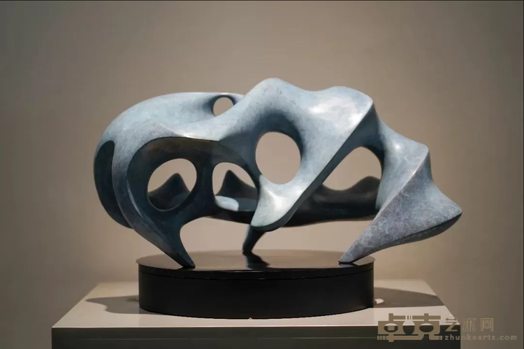 《2019年No.2》 程一峰 47x27x25.5cm 2019年 铸铜