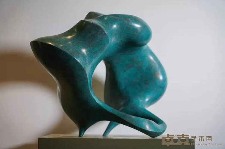 《2019年No.4》 程一峰 51X29X36cm 2019年 黄铜