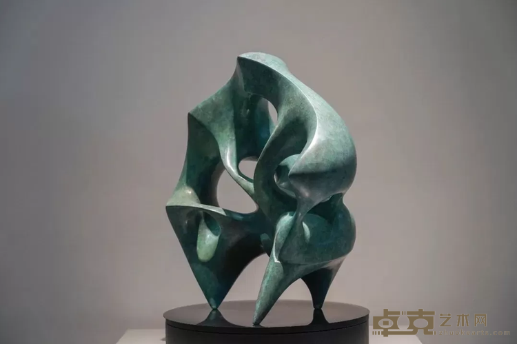 《2019年No.5》 程一峰 40.5x39x22.5cm 2019年 黄铜