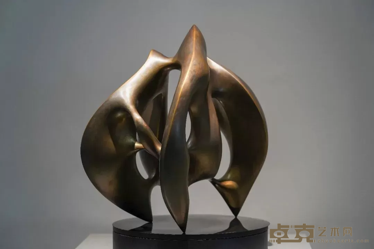 《2019年No.1》 程一峰 40x29x41.5cm 2019年 黄铜