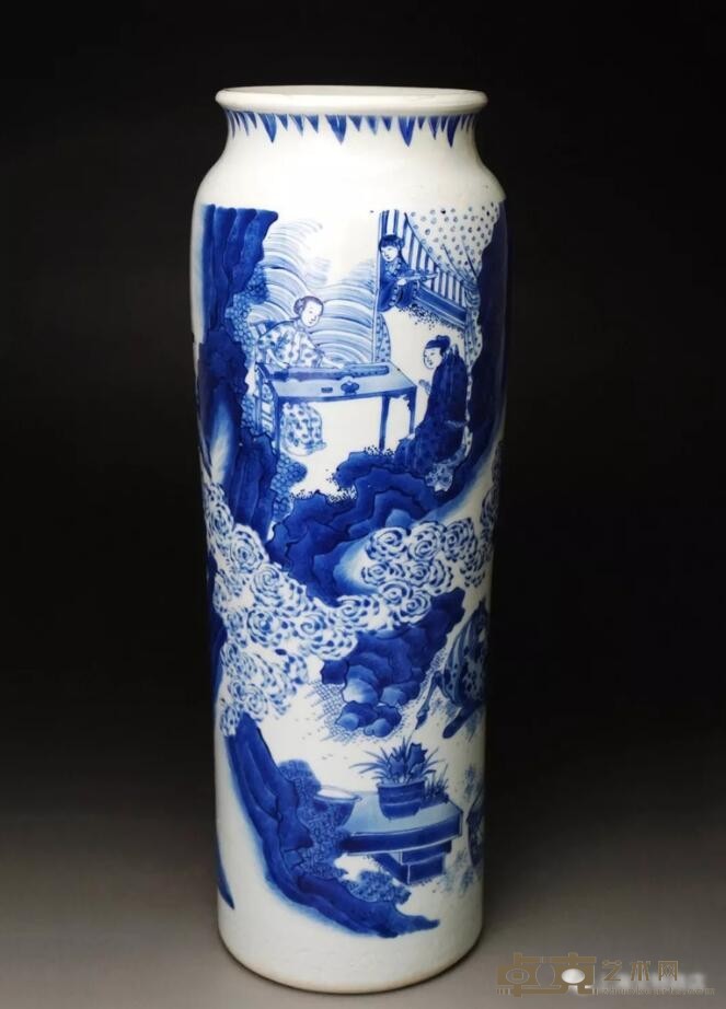 《景德镇窑青花人物故事图筒瓶》 高43cm，口径14cm 明崇祯