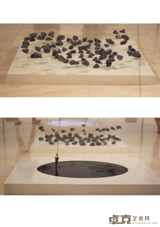 《本末》 汤杰 120x120x520cm 2013年 综合材料