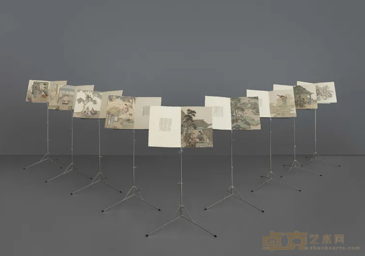《梦中人》 彭薇 60x38cmx9 2020年 宣纸水墨 绘画装置