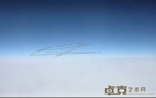 《星际之门 在云上 》（视频截图） 林科 2013年 影像