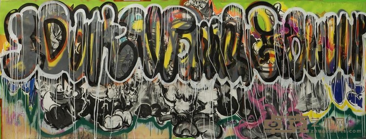 《成长的烦恼 i dont wanna grow up 》 陈镒晗 150x400cm 2019年 纸本木炭 喷漆 胶带