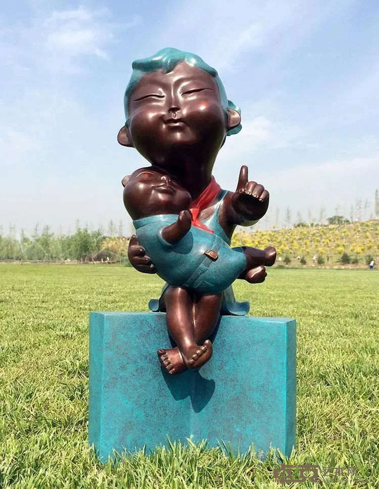 《好好学习NO.6》 吴梁焰 56x28x25cm 2011年 青铜