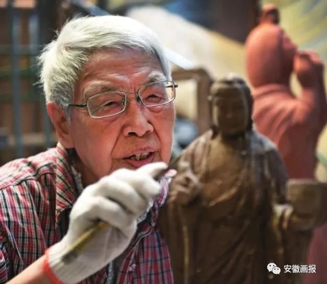 86岁艺术家闫玉敏：朴实不语的雕刻时光
