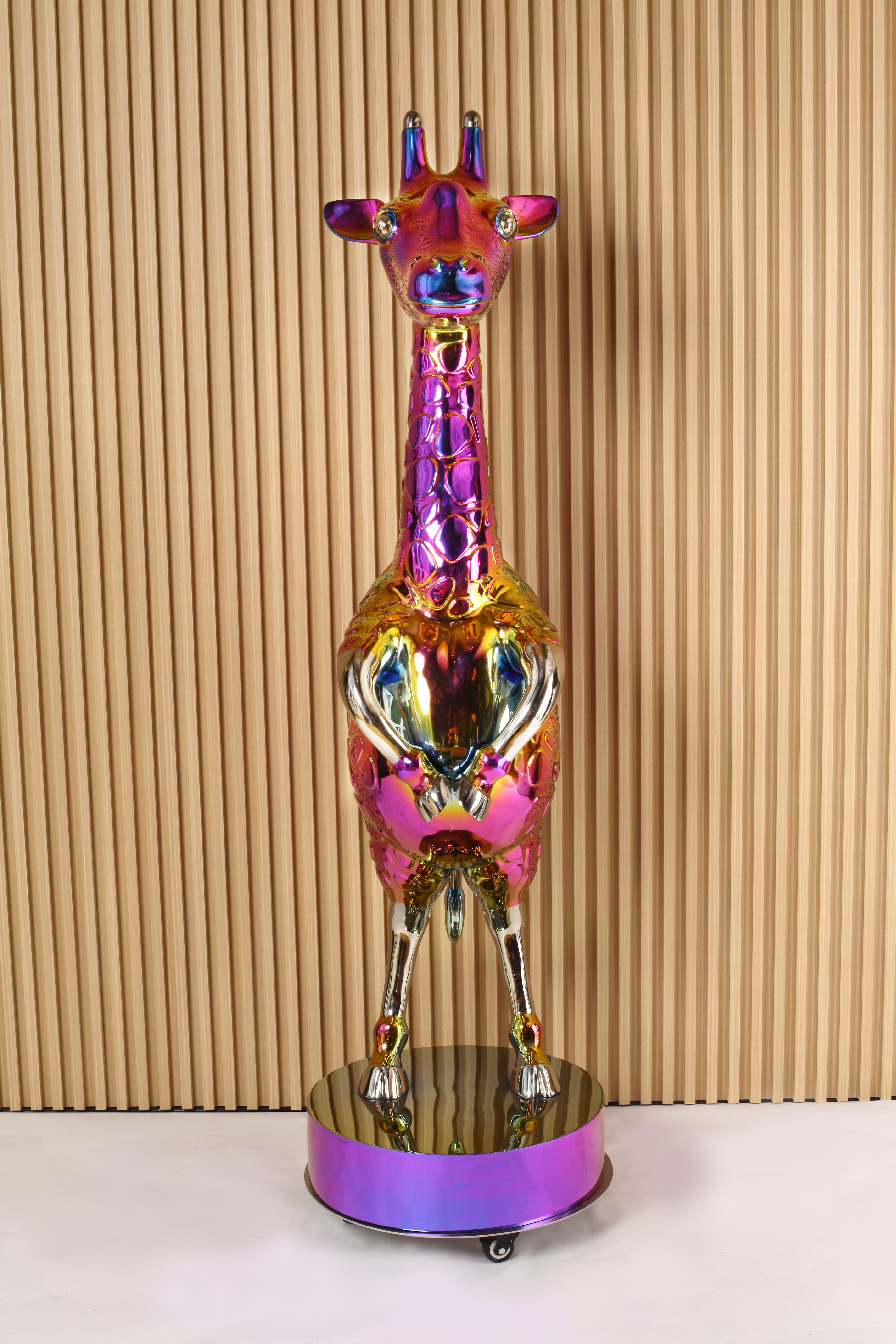 心系列（长颈鹿大版）148×48×165cm