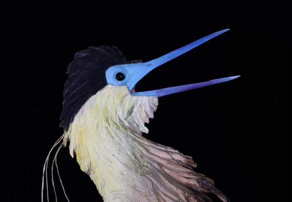 目瑙纵歌——蓝嘴黑顶鹭32x16x163cm  （底座高度可变）