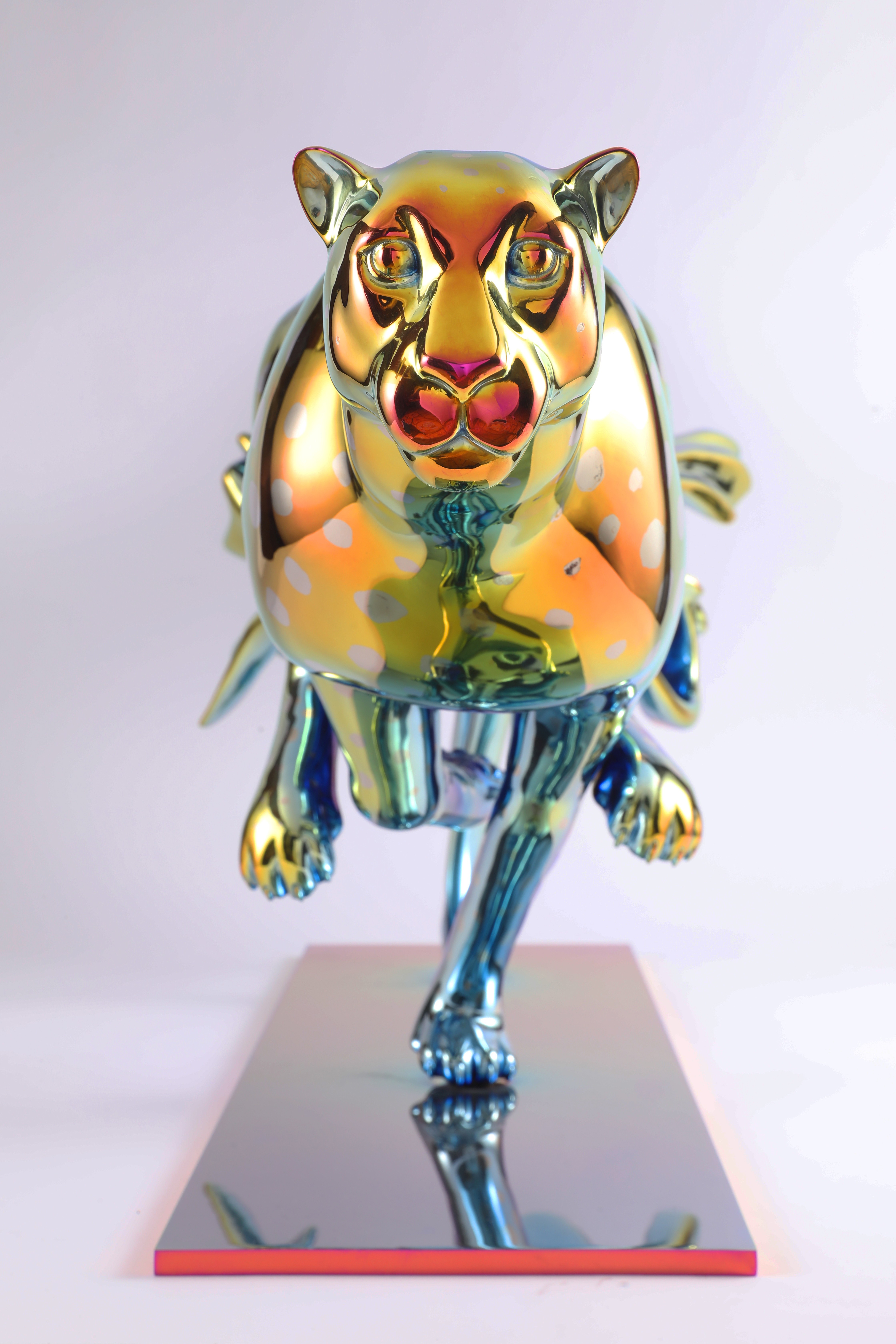 豹驰107×37×47cm