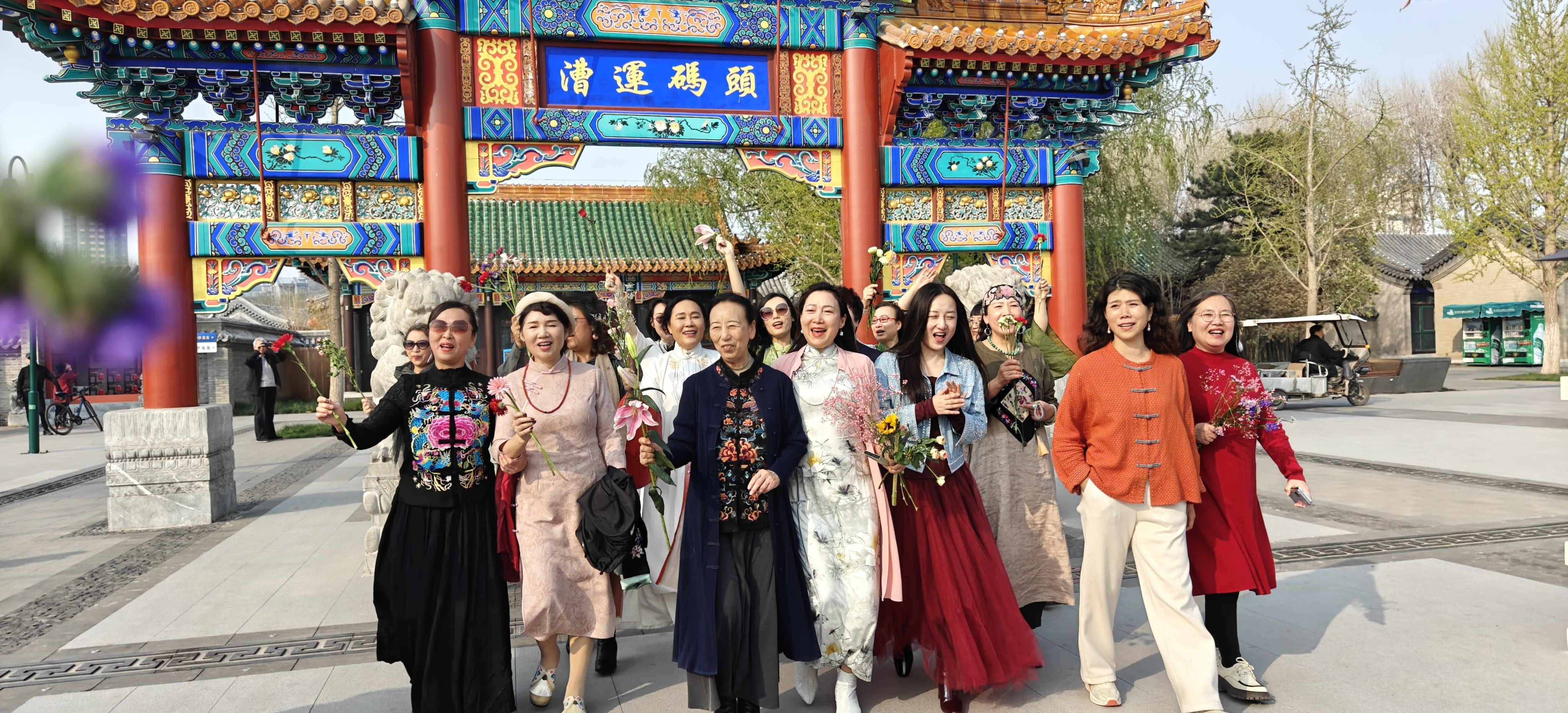 第七届“春之韵·中国女画家精品展”在北京宋庄国中美术馆隆重开幕