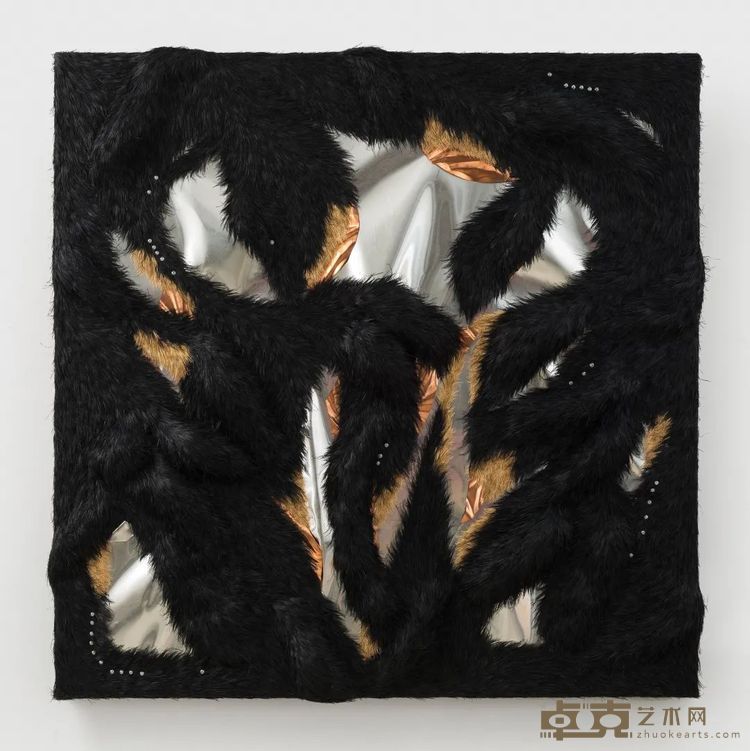 《分身-3》，布面上纸张、金属，110 × 110 cm ，2018