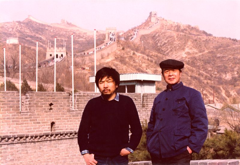 1988（62岁）参观 北京“陈子庄遗作展”后，与倪永福游长城。